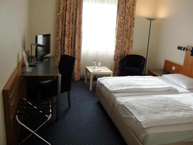 Plaza Hotel Hanau Eksteriør bilde